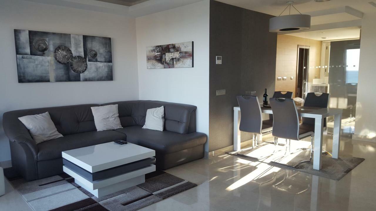 Horizon Beach Apartment Эстепона Экстерьер фото